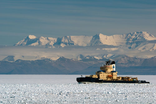 Icebreaker at work.